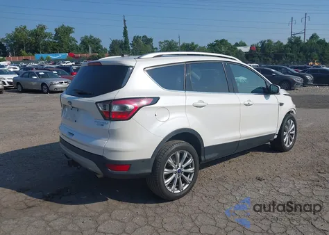 2017 Ford Escape Titanium из США, поврежденный, VIN 1FMCU9J97HUD60711